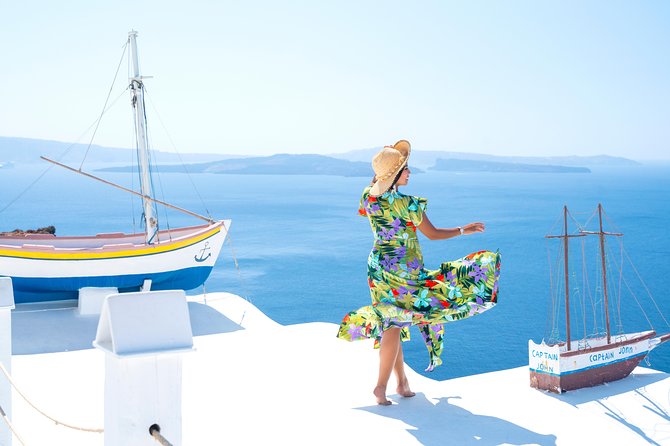 Explore Santorini with a Local Private Driver - Key points that matter before you go