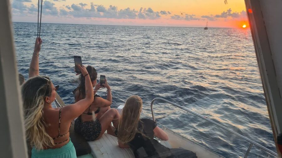 From Argostoli: Vardiani Island Sunset Cruise & Greek Meze - Practical Tips for a Smooth Evening on the Water
