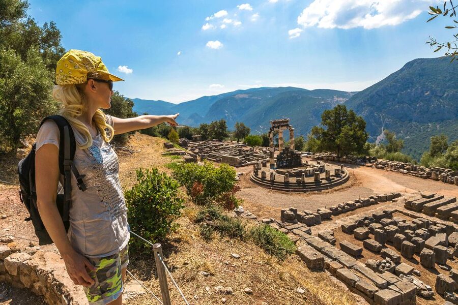 From Athens: 3 Days in Meteora & Delphi with Tours & Hotel - What makes this Meteora and Delphi trip click