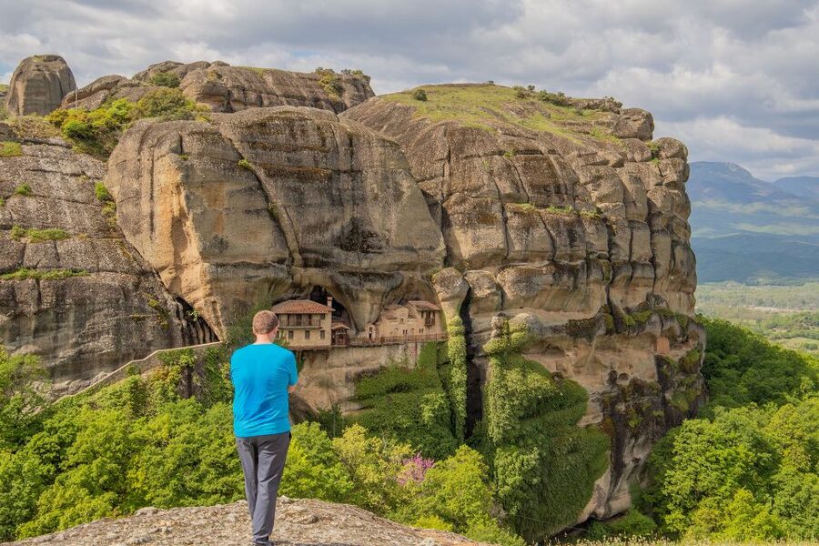 From Athens: 3 Days in Meteora & Delphi with Tours & Hotel - Athens to Kalambaka: the start that sets your pace