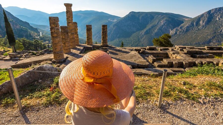 From Athens: 3 Days in Meteora & Delphi with Tours & Hotel - Price and value: what you’re really paying for
