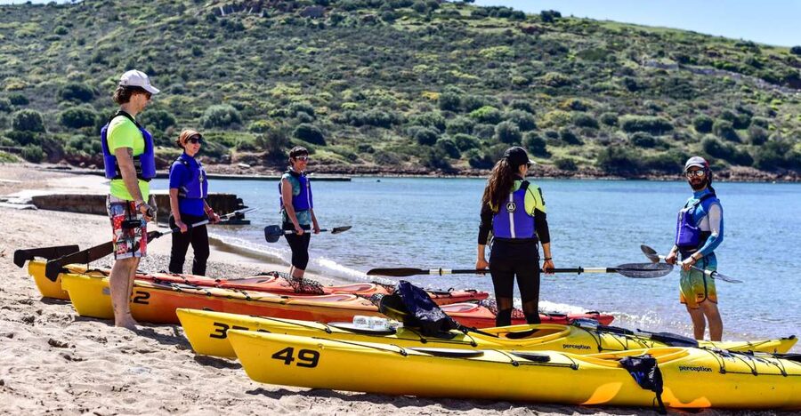 From Athens: Cape Sounion Guided Kayaking Tour with Lunch - Should You Book This Cape Sounion Guided Kayaking Tour With Lunch?