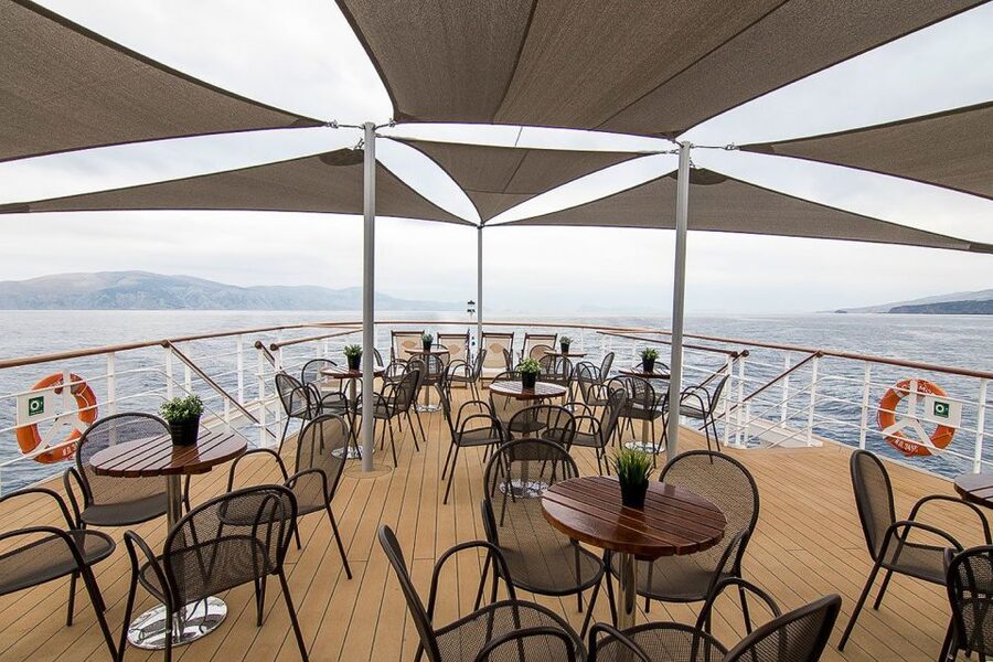 From Athens: Hydra, Poros & Aegina Cruise with Buffet Lunch - The pacing: Athens bus ride, then hours at sea