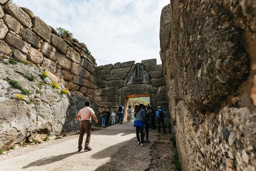 From Athens: Mycenae, Nafplio and Epidaurus Guided Tour - The Tomb of Agamemnon stop: quick, but it adds clarity