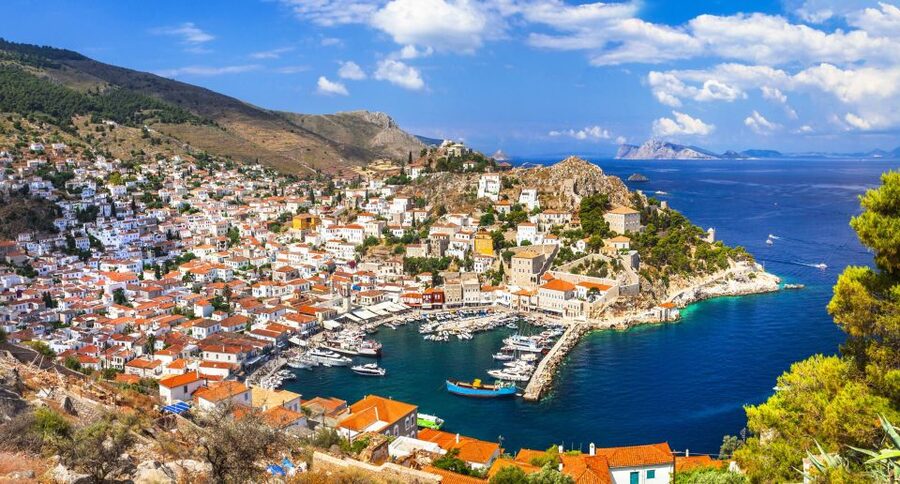 From Athens: Saronic Islands Full-Day Cruise with VIP Seats - Price and Value: Is $304 Worth It?
