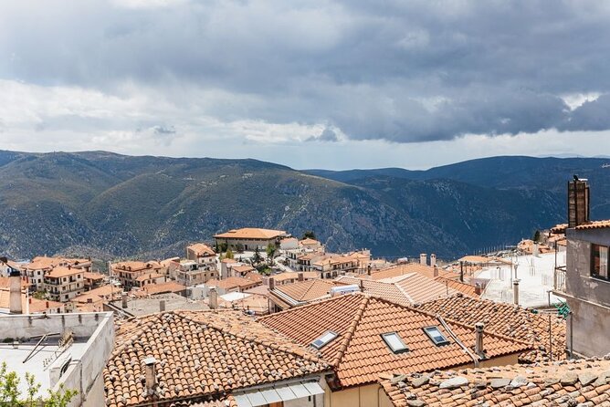 From Athens: Small-Group Delphi, Museum & Arachova Day Trip - Why Delphi and Arachova work so well together