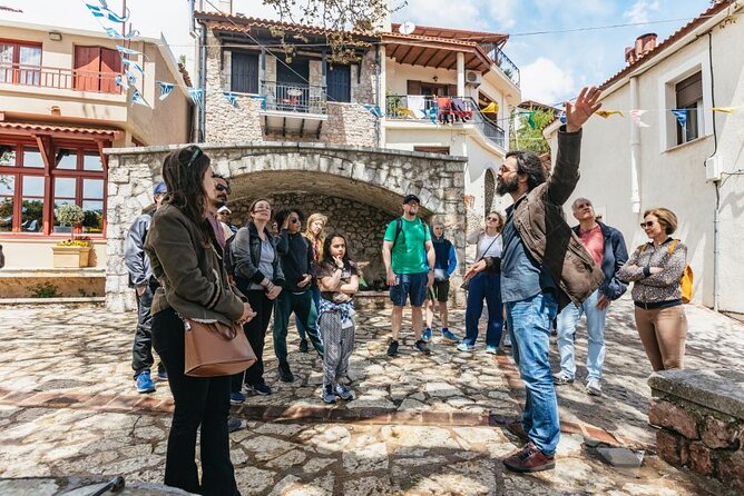 From Athens: Small-Group Delphi, Museum & Arachova Day Trip - Delphi Archaeological Museum: the fast track to understanding the ruins