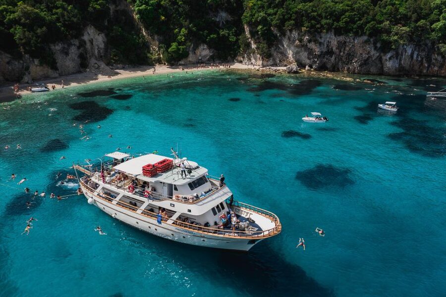 From Benitses/Lefkimmi: Blue Lagoon & Papanikolis Cruise - The crowd factor on this type of boat cruise, and how to protect your comfort