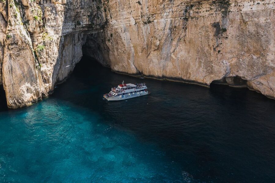 From Benitses/Lefkimmi: Paxos, Antipaxos & Caves Day Cruise - Key highlights to look forward to