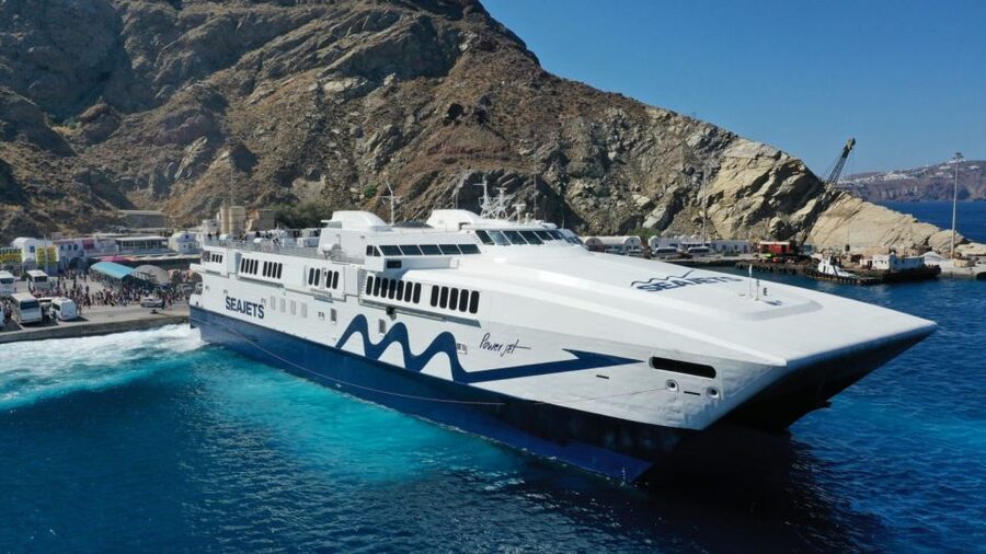 From Chania: Full-Day Trip to Santorini - Fira Free Time: What 2 Hours Feels Like