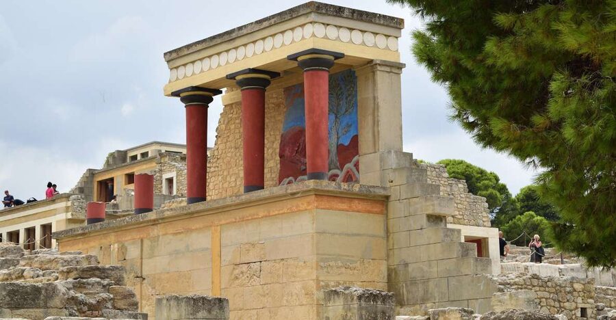From Chania: Knossos Palace and Heraklion Full-Day Tour - Group Size, Headsets, and Listening Tips That Matter
