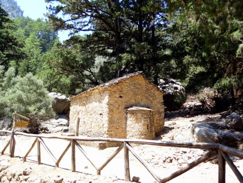 From Chania/Rethymno: Samariá Gorge Guided Hike with Pickup - Should you book this tour?