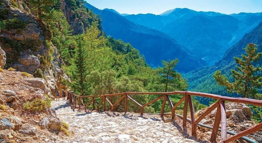 From Chania/Rethymno: Samariá Gorge Guided Hike with Pickup - Price and value: what your $37 actually covers, and what you still need to pay
