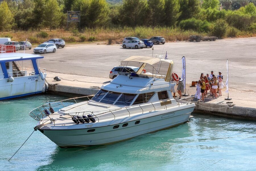 From Corfu: Luxury Yacht Cruise to Paxos and Antipaxos - Lefkimmi meeting point and the logistics that matter