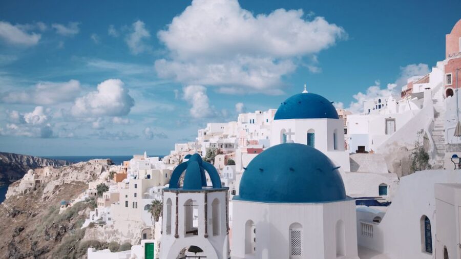 From Heraklion/Crete: Santorini Island Guided Day Trip - Oia: Guided Walk, Photo Stops, and How to Use Your Free Time