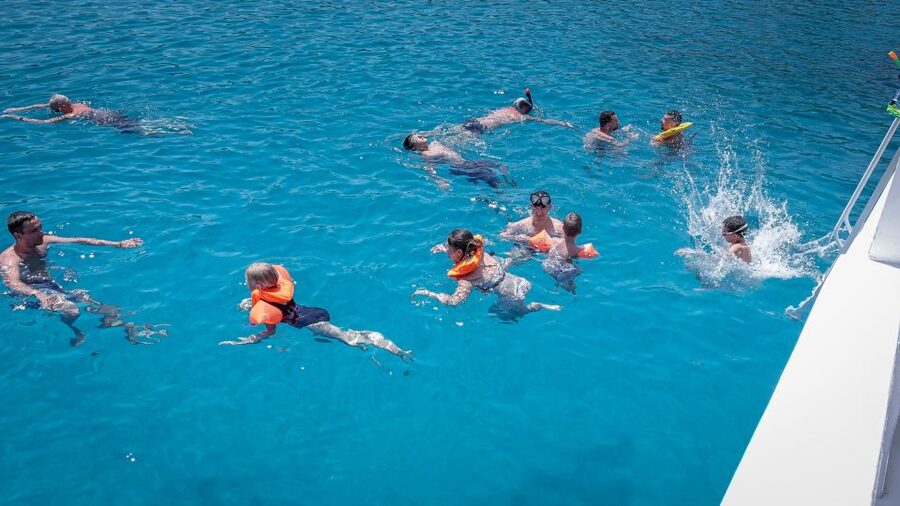 From Heraklion: Elounda, Kolokitha, and Spinalonga Boat Trip - Should you book the Elounda, Kolokytha, and Spinalonga boat trip?