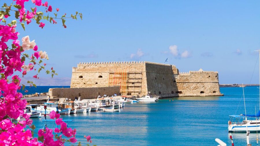 From Heraklion: Historical Center City Tour & Knossos Palace - Knossos Palace first: you set the tone for the whole day
