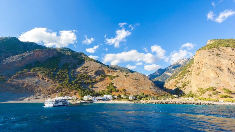 From Heraklion: Samaria Gorge & Agia Roumeli Hiking Day Trip - Key points before you go