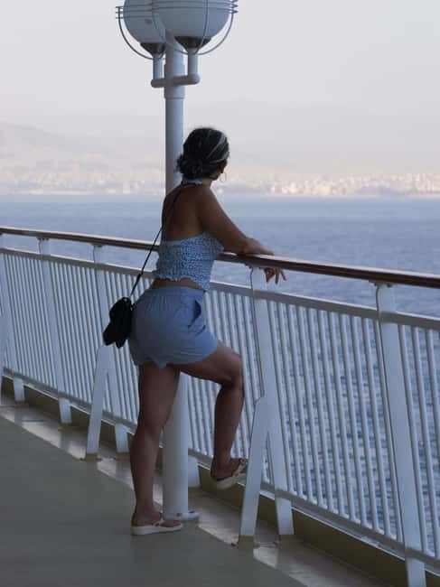 From Heraklion: Santorini Full-Day Tour by Boat - From Heraklion to the Cretan Sea: the ride that sets the tone