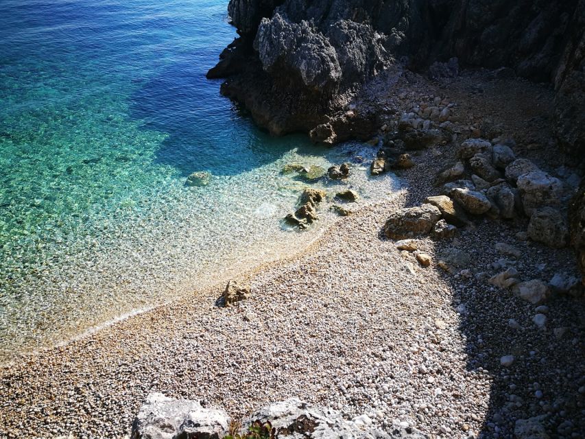 From Kefalonia: Blue Cave Boat Cruise & Shipwreck Photo Stop - How this Kefalonia to Zakynthos boat day really works