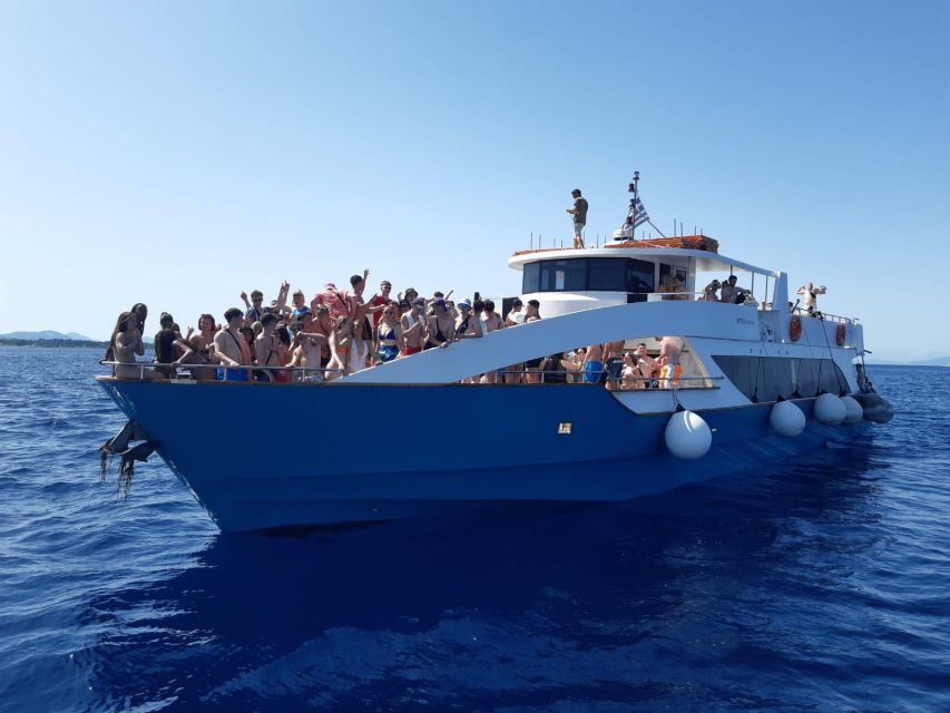 From Lefkimmi: Corfu, Kavos Party Booze Cruise - Entering the Papanikolis Cave Area: Photos First, Then the Main Event