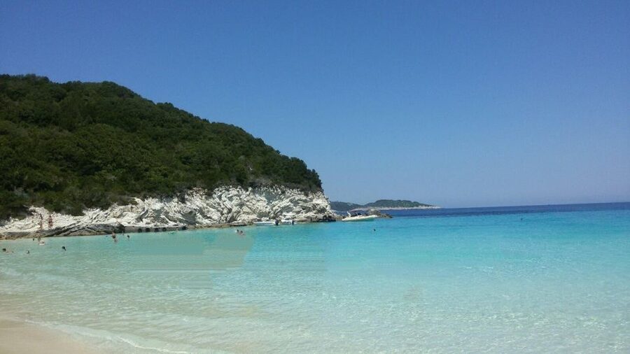 From Lefkimmi: Paxos, Antipaxos & Blue Caves Boat Tour - Blue Caves: how to get the most out of a boat-based cave stop