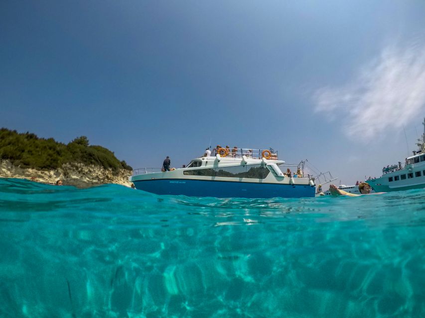 From Lefkimmi: Paxos, Antipaxos & Blue Caves Speedboat Tour - The boat experience: crew energy, bar access, and shade planning