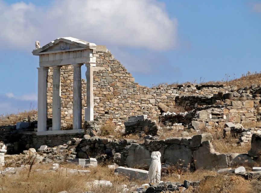 From Mykonos: Ancient Delos Tour - Where groups shine and where they might not