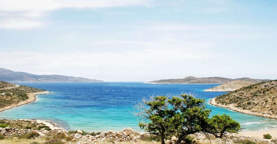 From Naxos: Cruise to Iraklia and Ano Koufonisi Island - Getting on board at Naxos Small Port at 9:30 AM