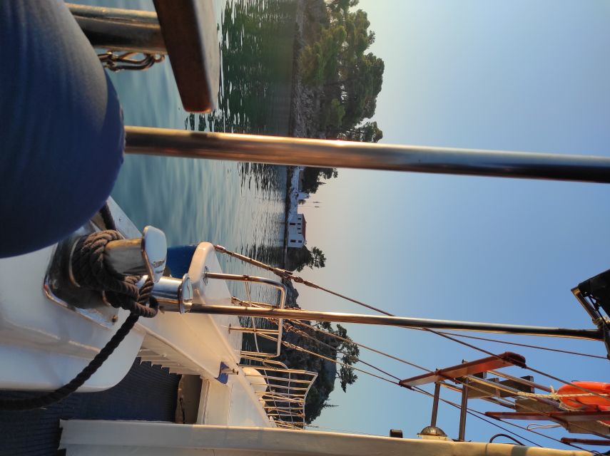 From Parga: Paxos and Antipaxos Cruise with Blue Caves - Your morning departure from Parga at 09:45, and how to get a good spot