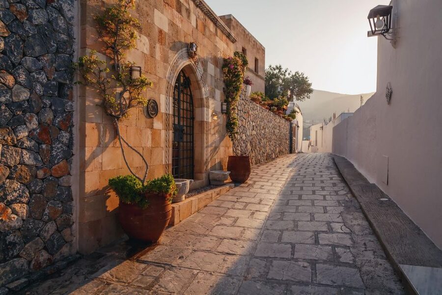 From Rhodes City: Evening Bus Trip To Lindos - Who should book this Lindos evening bus trip