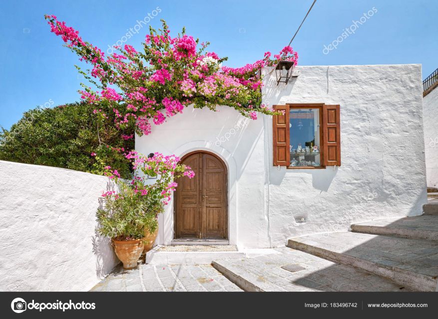 From Rhodes: Lindos Round-Trip Bus Transfer with Free Time - Who this Lindos round-trip bus is best for