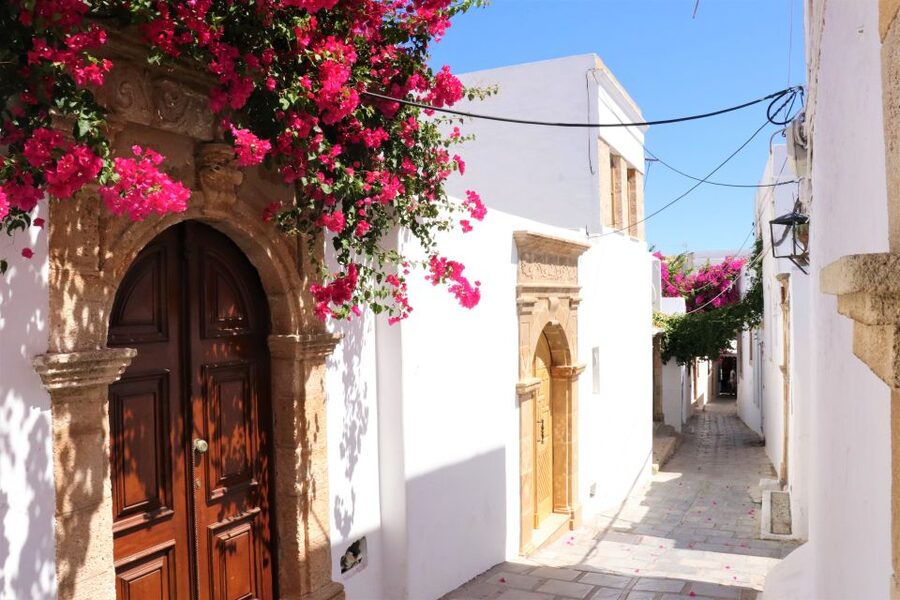 From Rhodes Town: Day Trip to Lindos - Who this day trip suits best