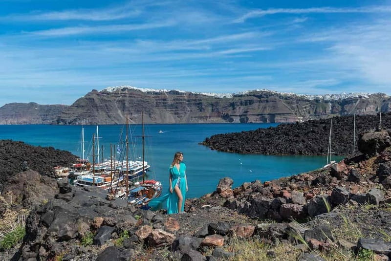 From Santorini: Volcano Cruise With Oia Sunset - Scenic Caldera Cruise Time: Watching the Cliffs Without Trying to Beat Them
