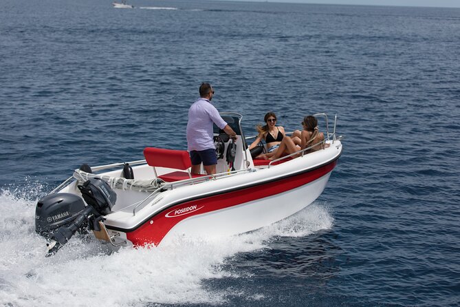 Full Day Boat Rental Without a License in Santorini - Santorini and Thirasia: planning your own route without getting stressed