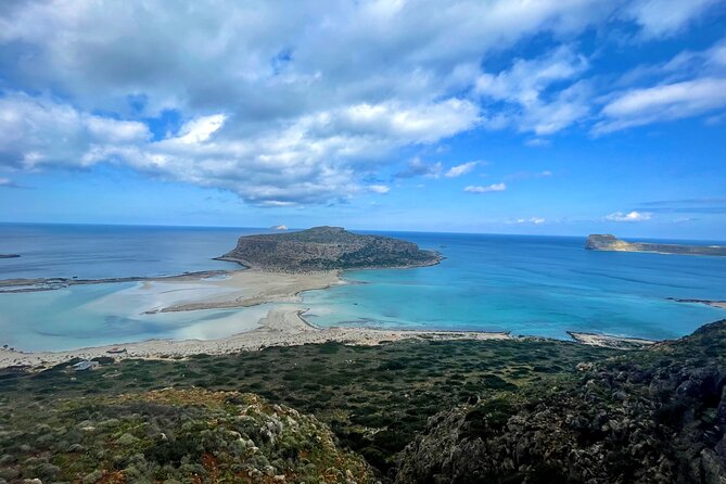 Full-Day Private Tour to Balos Lagoon and Falassarna - The Balos hike and rough road, what to expect and how to handle it