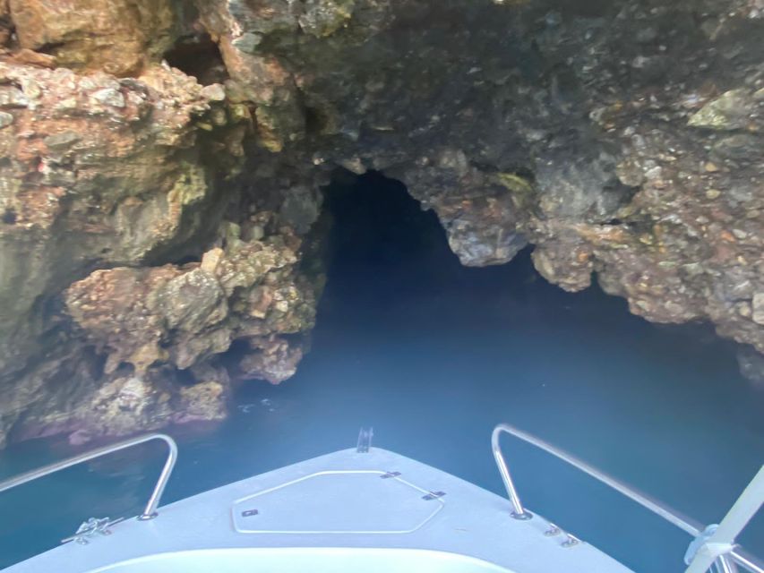 Georgioupolis: Rent a Boat Safari Sea Tour - The boat setup and safety plan (so you feel in control)