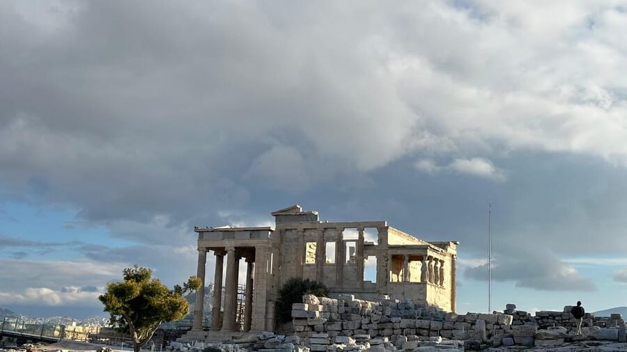 Half Day Best Of Athens Highlights Luxury Private Tour 4Hou - Where to Eat Like a Local, Without Guessing
