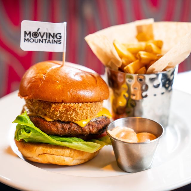 Hard Rock Cafe Athens with Set Menu for Lunch or Dinner - Service and atmosphere: what to aim for on your visit