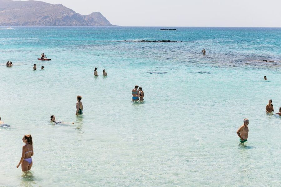 Heraklion Area: Direct Day Trip Elafonisi Island - Guide and Group Value: Why a Multi-Language Coach Helps