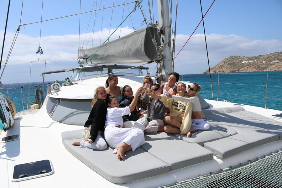 Heraklion: Dia Island Luxury Catamaran Cruise with Meal - Sailing out: how the stories make the trip feel local