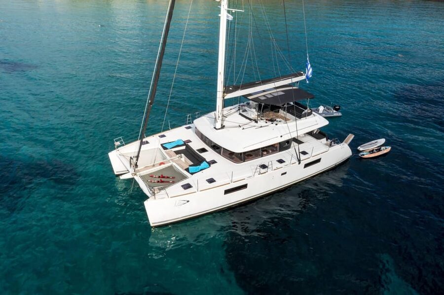 Heraklion: Dia Island Luxury Catamaran Cruise with Meal - Dia Island anchored: swimming, snorkeling, fishing, and SUP when safe