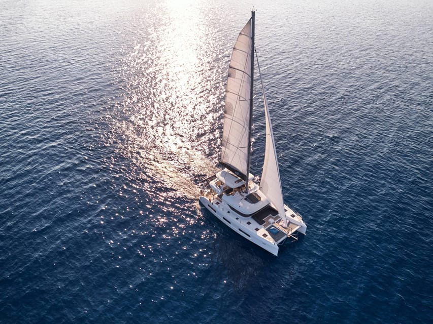 Heraklion: Dia Island Luxury Catamaran Cruise with Meal - Morning cruise vs afternoon cruise: where the timing really pays off