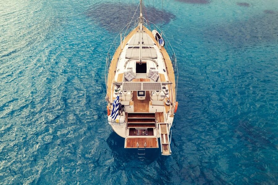 Heraklion: Dia Island Luxury Sailing Trip with Meal & Drinks - Your half-day flow, stop by stop