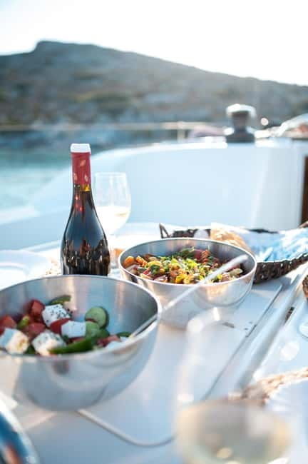 Heraklion: Dia Island Sunset Boat Tour with Dinner - Final decision: should you book this Heraklion to Dia Island sunset cruise?