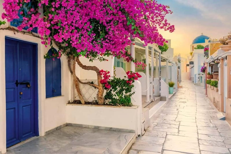 Heraklion: Guided Santorini Day Trip with Ferry Cruise - The Return to Crete: How the Day Ends