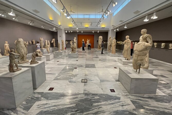 Heraklion Highlights: Knossos, Museum & Historic City Drive - Price and value: what $337.91 per group buys you