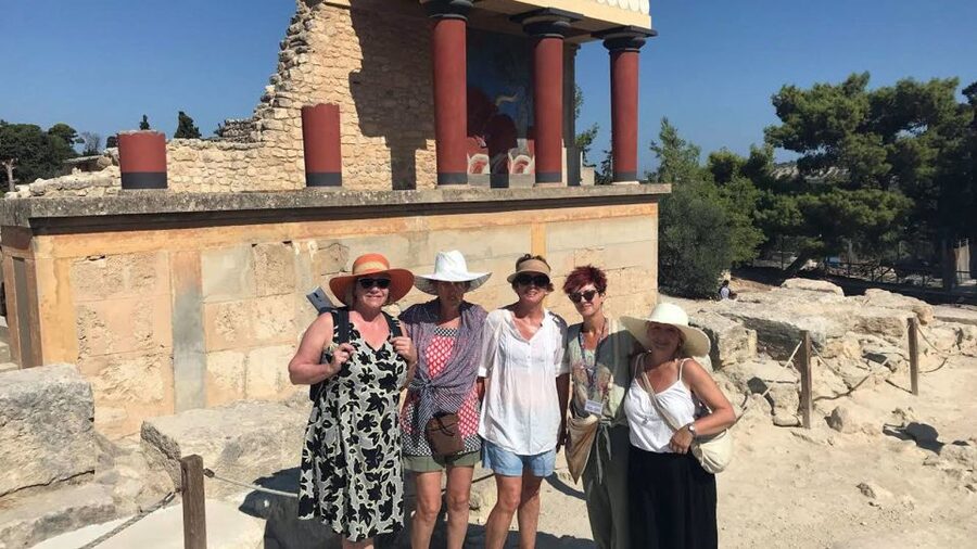 Heraklion: Knossos Private Guided Tour & Skip-the-Line Entry - The 1.5-hour itinerary: how Knossos is structured in your time