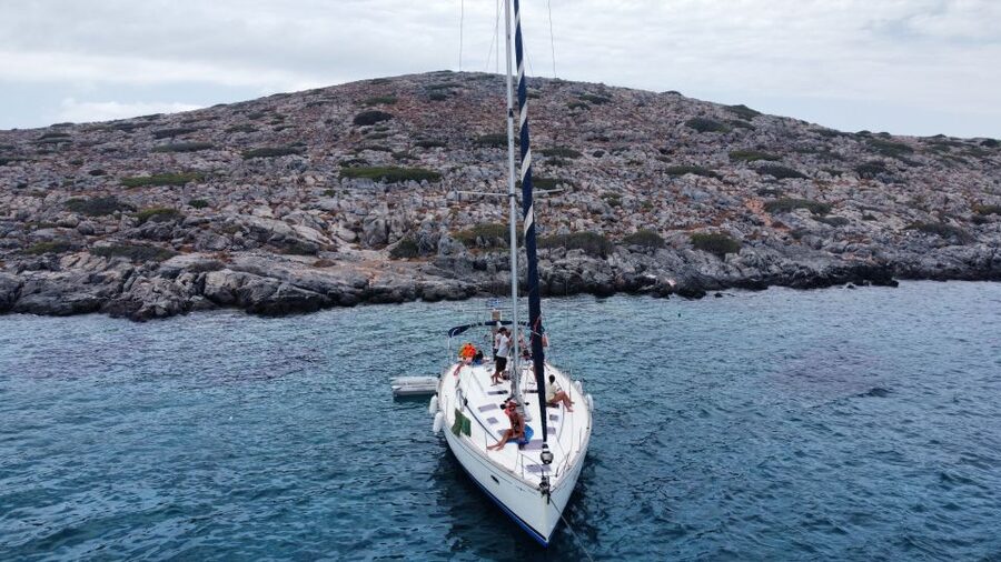 Heraklion: Nature Reserve Dia Island Full-Day Cruise & Lunch - Panagia Cove: crystal water, nesting falcons, and a Kri Kri possibility