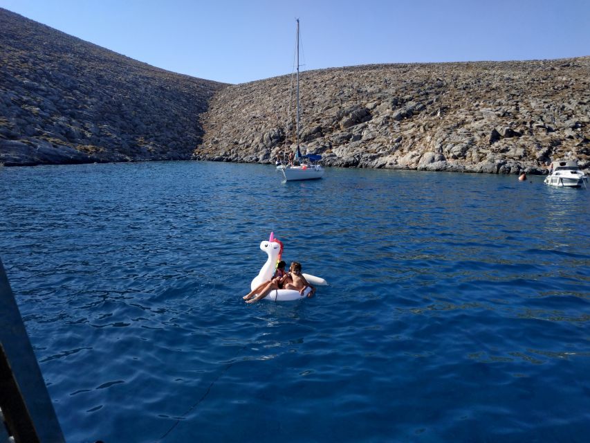 Heraklion: Nature Reserve Dia Island Full-Day Cruise & Lunch - Lunch onboard: organic, local ingredients, and how the drinks work